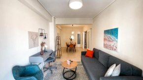 Acropolis Walkway Apartment